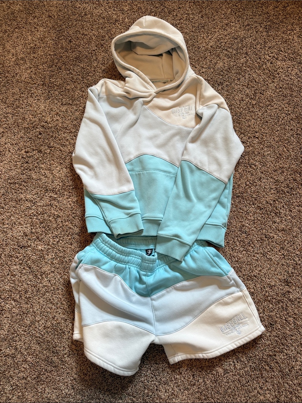 Baseball lifestyle 101 Colorblock Hoodie & Shorts Set - Mint and Cream